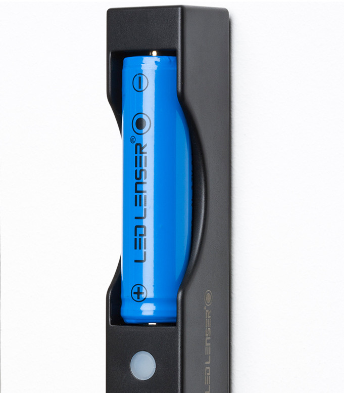 Ledlenser F1R El Feneri