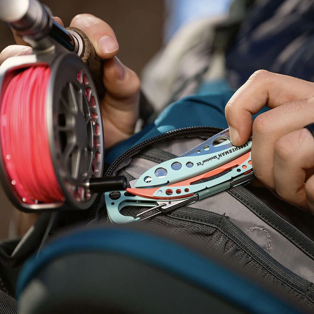 LEATHERMAN Skeletool CX Guava Fonksiyonlu Çakı