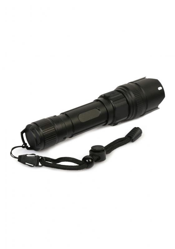 PeakStar PS-1668 Yüksek Güçlü XHP50 LED USB Zoomlu Su Geçirmez Şarjlı El Feneri