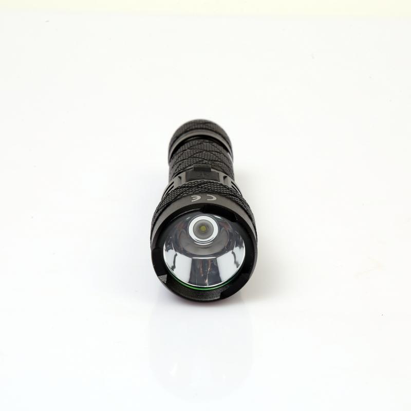 Baretta BT-55 2500 Lümen CREE XML L2-U2 LED Şarjlı El Feneri
