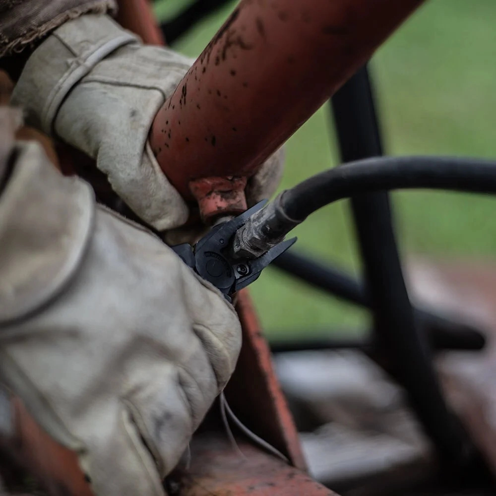 LEATHERMAN Super Tool 300 Fonksiyonlu Çakı