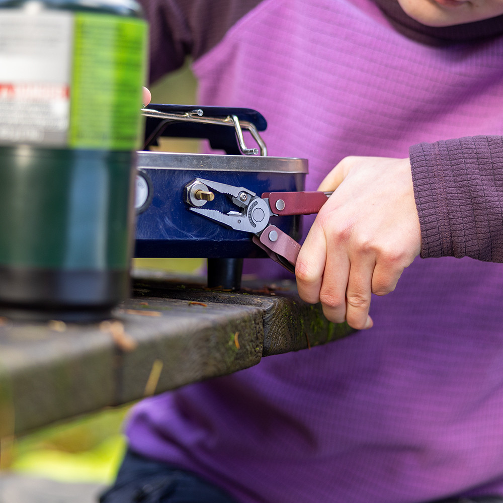 LEATHERMAN Rebar Heathered Cranbeny Fonksiyonlu Çakı