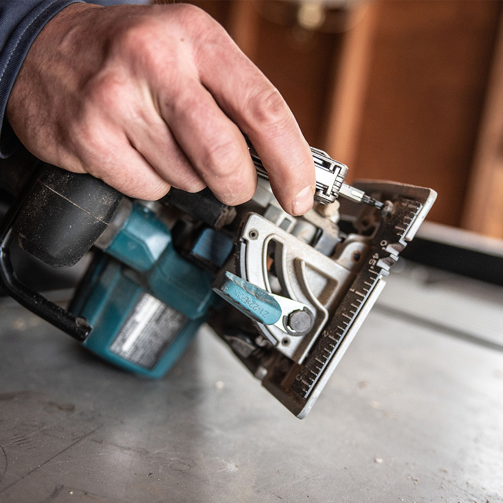 LEATHERMAN Charge Plus TTI Fonksiyonlu Çakı