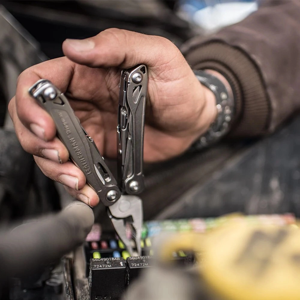 LEATHERMAN Wingman Fonksiyonlu Çakı